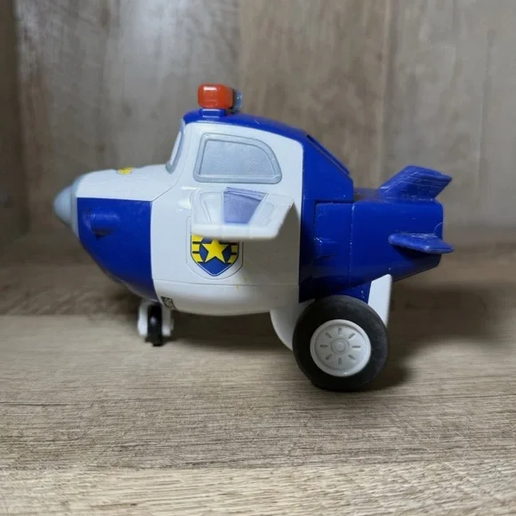 Super Wings Paul Police airplane Figure - Picture 4 of 5